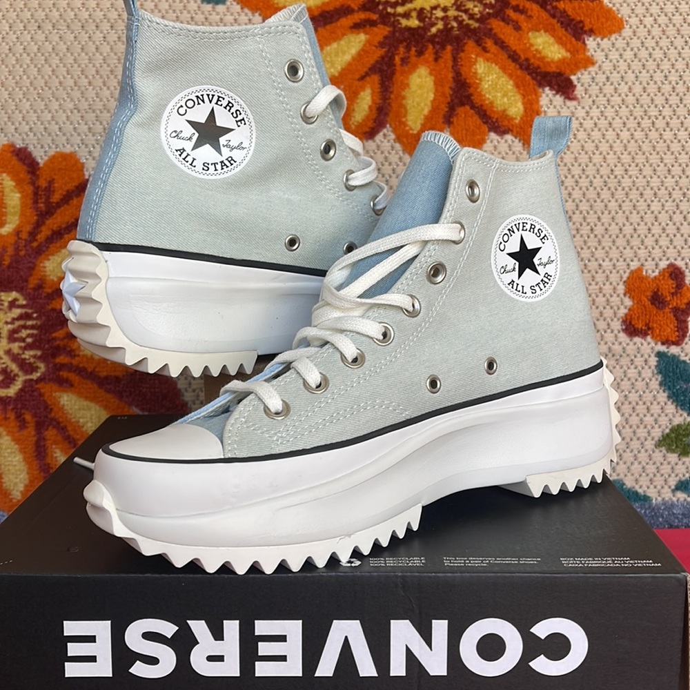 Converse 171894C
RUN STAR HIKE HI
BLUE/VINTAGE WHITE/BLACK
Women’s platforms - Picture 1 of 16